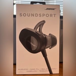 NEW Never Removed Open Box BOSE Soundproof Wireless Headphones Authentic NIB